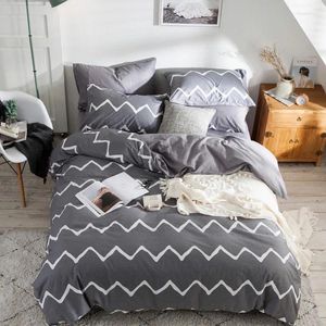 Bedding Sets Top Selling Home Textile Três peças Conjunto de algodão Plaid Stripe Cascha Casa da capa
