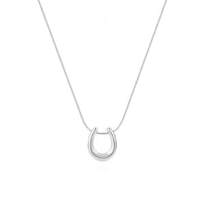 Titanium Non Fading Simple Horseshoe U-shaped Pendant Sweater Necklace Jewelry for Women's Versatile High-end Stainless Steel Collarbone