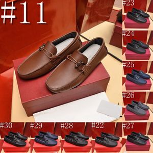 40 Model Luksusowe włoskie luksusowe mokasyny marki 2024 Męskie skóra Wygodne płaskie trampki męskie designerskie buty mody mody butów rozmiar 38-46