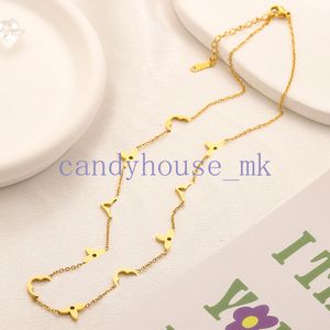 Top Sell Womens Designer Necklaces Diamond Letter Heart Pendant Brand Jewelry Choker 18K Gold Stainless Steel Neckalce Chain Wedding Party Gifts Accessory
