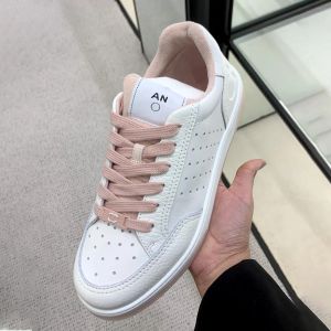 New Style Men Women Panda Sneaker Basketball Shoes Luxurys Designer Channel Flat Run Tennis Shoe