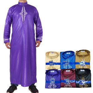 Arab Men's Fashion Solid Colour Middle Eastern Standing Neck Robe Clothing Men's Dresses