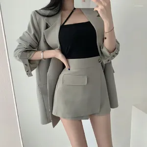 Vestido de duas peças Primavera Autumn 2 Blazer e saia Conjuntos de jaqueta de manga cheia com shorts de cintura alta Saias serve de escritório feminino