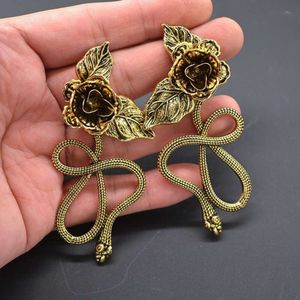 2024 Stud Earrings Rongho Vintage India Flower For Women Metal Snake Earring Pendant Femme Brincos Ethnic Bijoux 2023 Goth Jewelry Pendant Earrings nice