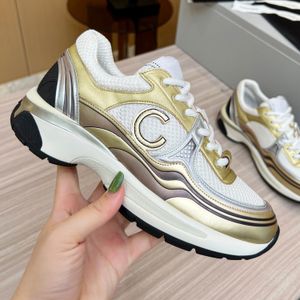 Designerskor Sneakers Womens Luxury Fashion Run Shoes Casual Platform New Release Shoes Sequin Classic White Casual Shoe Lace Up Women 10a With Box 8597