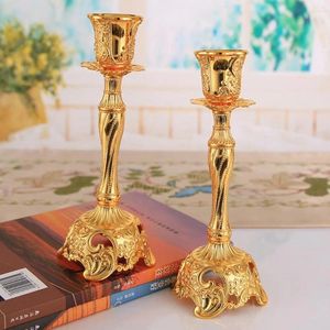 Candle Holders European Style Metal Holder Decorative Romantic Candlelight Handmade Stable Base Stand Wedding Center Decor