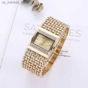 Wristwatches Women es Women Fashion 2020 Geneva Designer Ladies Luxury Brand Diamond Quartz Gold Wrist Gifts for Women240409