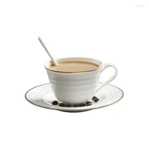 Tazze i piattini bevono tè per pub di lusso combinazione tazza di caffè freddo e piattiere in ceramica vintage cucina da cucina da cucina