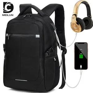 Backpack anti -roubo moda Men Multifuncional à prova d'água de 15,6 polegadas Bolsa de laptop Man USB Charging School Travel