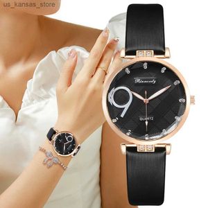 Wristwatches Fashion Hot 2022 Women es Luxury With Diamonds Plaid Figures Women Quartz Black Leather Strap Clock Gifts Wriste240409