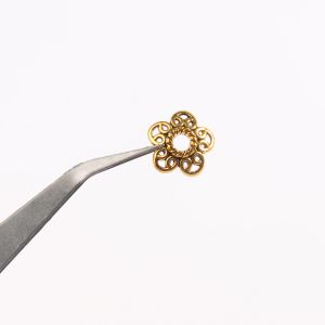 1 bag uroks złota srebrna mieszana pusta otwarta filigrane kwiat koraliki końcowe biżuteria tworząca dla igły DIY Handicrafts Accessorie