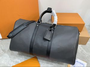 Toppkvalitet Hot designer Duffle Bag Män Kvinnor Fashion Travel Bag 50 stor kapacitet dragkedja öppen och nära belagd duk läder hand bill axel crossbody rese väska