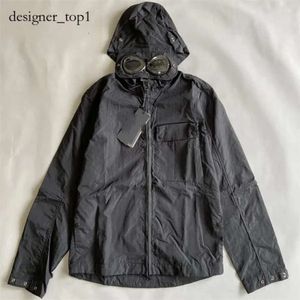 CP Companys Jacket Men's Jackets春と秋のフード付きCP会社マルチポケットレンズ装飾コットンマテリアルメンズCPジャケットカジュアルジッパー薄9416