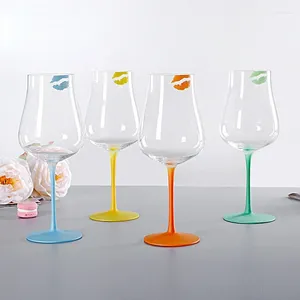 ワイングラスレッドガラスクリエイティブな見た目のクリスタルカラーリッププリント腹ゴブレットセット