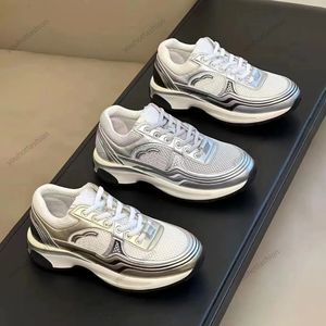 Daddy Platformsneaker run 신발 여성 트레이너 디자이너 신발 고급 가죽 캐주얼 테니스 로퍼 패션 야외 스포츠 농구화