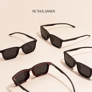 Sonnenbrille Full Rim Große Clip-on-polarisierte Schwarz mit Frühlingsscharnier für die Fahrlinse Myopia Progressive Linse