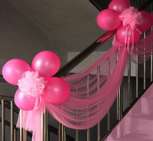 結婚式の階段の手すりの装飾花結婚室装飾スノーヤーンボールウェディングパーティー階段装飾Whole8100896