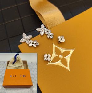 Luxury Gold-Plated Silver Plated Earrings, Designed Brand Designer Clover High-Quality Earrings High-Quality Gold Products Charming Girl Earring Box