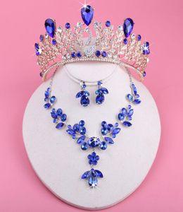 Diamond Romantic Crystal Love Brincos com cisne azul um colar de colar de coroa Acessórios de noiva Conjunto de três anos Earri3902578