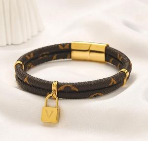 Fashionable Designer Bracelet Gold Curb Bracelets Women Lock Pendant Bracelet Brand Letter Leather Bracelet Vintage Design Jewelry Bracelet Gift With Box