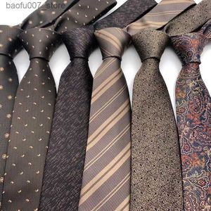 Neckband slipsar Mens Formal Dress Business 8cm bred Champagne Stripe Dot Professional Shirt Tie Hand Tie Korean Weddingq