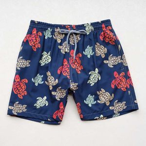 Mäns shorts 2024 Högkvalitativ badstammar för män Sexiga herrstrand shorts tecknad sköldpadda tryck sommarshorts snabba torrbräda shorts vilebrequin