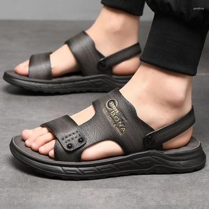 Sandalen Super-Faserleder für Männer im Sommer 2024 Latex-Pad Dual-Purple-Strandschuhe lässig Soft Sohle Anti Slip ext