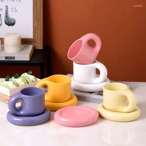 Tazze tazze da caffè in ceramica con set di piattino novità grassa maniglia grassa per ufficio e latte da tè a casa