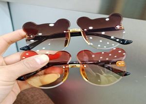 Children Sunglasses Cartoon Bear Shades Boys Girls Eyewear Cute Kids Sun Glasses UV400 Clear Lense Rimless9981029