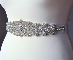 Avorio Colore fatto a mano Crystal Crystal Wedding Bridal Bridal Belts 2019 Lussuose cinture di nozze in raso che vendono ante di nozze1458943