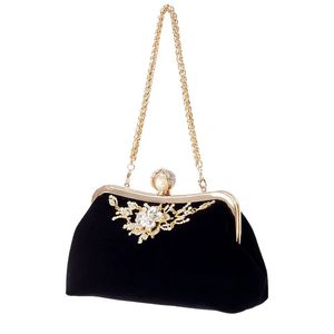 Kvinnlig Diamond Pearl Handbag Vintage Crystal Flower Evening Bag Wedding Party Brud Clutch Bag Purseblack 240329