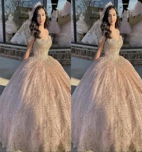 2023 Abiti da champagne di champagne glitter abiti Quinceanera Abiti a manica corta perline per perline Applique floreale Crystal Floral Aline Sweet 16 Abito Pin4509957