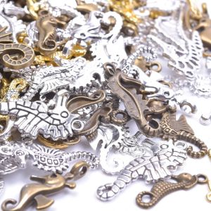 10/30/50pcs Mix Farben Vintage Hippocampus Seeahorse Charm Metall Summer Beach Meer Tier Anhänger Colgantes Fit DIY Schmuck