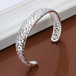 Bangle Silver Color Women Lady Girl Söt favorit Present Retro Charm utsökta cirkulära öppna armbandsmycken