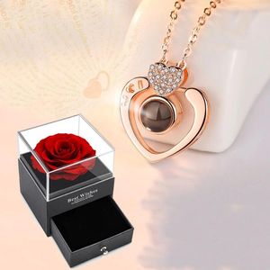 Pendant Necklaces Luxury Projection Necklace With Rose Gift Box Fshion Simple Jewlery For Women 2024 In Wishes Set Accessories Gifts