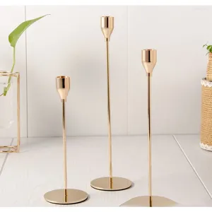 Titulares de vela 3 PCs muito estilo europeu portador de estilo pequeno Casamento de decoração de jantar leve