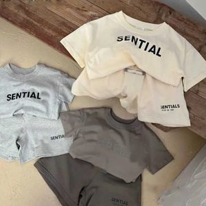 Märke sommardesigner kläder bomull baby set casual sport pojkar och flickor t-shirt shorts set pojkar kläder barn kläder