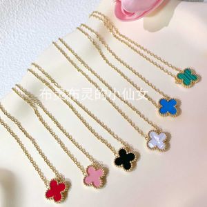 Van Fashionable and Lucky Clover Necklace with Titanium Steel Instagram Outlier Design High Sense Netizens Same Style