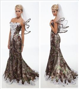 2016 فريد من نوعه Realtree Mermaid Camo Wedding Dresses New Sweethearty with White Bead Lace Lace Sweep Train Forest Wedding Cowns Cu4486384