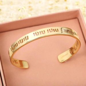 Designer Open Bangle Luxury Bracelets Hollowing Out Bracelet Men's Women's With Fashion Letter Punk Hip-hop Jewelry