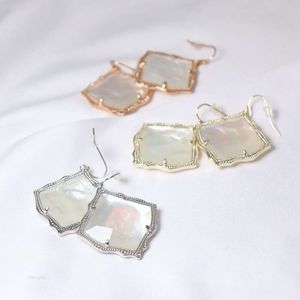 2024 Designer Kendrascott Jewelry Fashion K NEU NEW KIRSTEN WITH BERTERFLY BIG OHRRINGS Texturohrringe Minimalistische Ohrstöpsel Geometrische Diamantohrringe