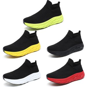 Designer Running Shoes Woman Man Homem Branco Verde Verde Amarelo Respirável Respirável Sole Mens treinadores Esportes de Esportes Gai