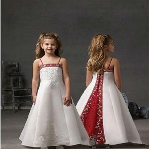 Vestidos de flor de cetim de cetim branco e vermelho para tiras de espaguete de casamento Bordado de renda para crianças Festa de aniversário da primeira comunhão Vestidos de comunhão A Linha de Linha de Little Girl