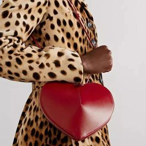 Shoulder Bags Heart Shape Coin Purse Luxury Design Women Women's Evening Clutch Leather Bag Black Red 2024 Fashion Trend VIP