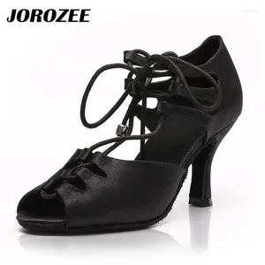 Scarpe da ballo jorozee donne latine da donna nera satinata salsa squre sala da ballo danza aggiungi la larghezza per le cinghie strette del piede