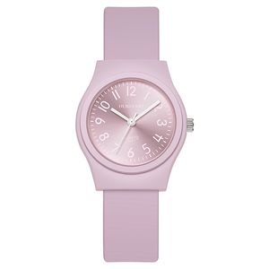 As vendas diretas de fábrica de estudantes assiste a feminino Candy Color Casual Digital Scale Digital Quartz Silicone atacado de relógios femininos