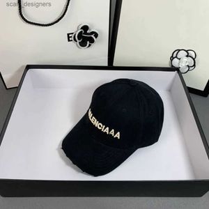 Top Caps 2023 Yaz Spor Tasarımcısı Beyzbol Kapakları Şapkalar Kadın Moda Deliği Casquette Açık Güneşlik Sıcaklık Mektubu Nakış 3D Kapak Y240409