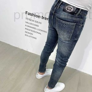 Mäns jeans designer high end herrar jeans trendig höst ny mångsidig tvättad blå koreansk version smal passform 2023 o9vd