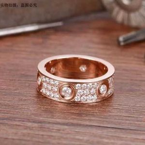 Van Bracelet Cartr S925 Sterling Silver Rose Gold Gold Mia e Anello da donna con tre file di Diamond Full Sky Star Star Fashion Personality Coppia Ring