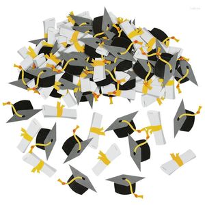 Party Decoration 100st Graduation Bachelor Hat Paper Confetti 2024 Grattis Tabell levererar DIY PO -rekvisita